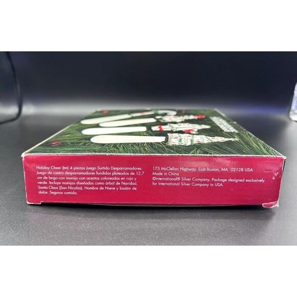 International Silver Company Christmas Holiday Cheer 4pc Spreader Set Santa NEW - Picture 3 of 10